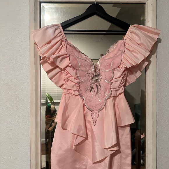 80s Vintage JC Penneys Elegant Pink Ruffled with Sequin Detail Dress - Picture 3 of 6
